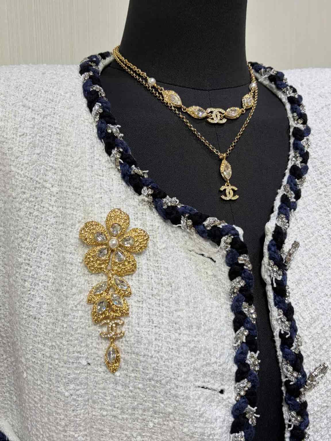 dijiahenana04140211